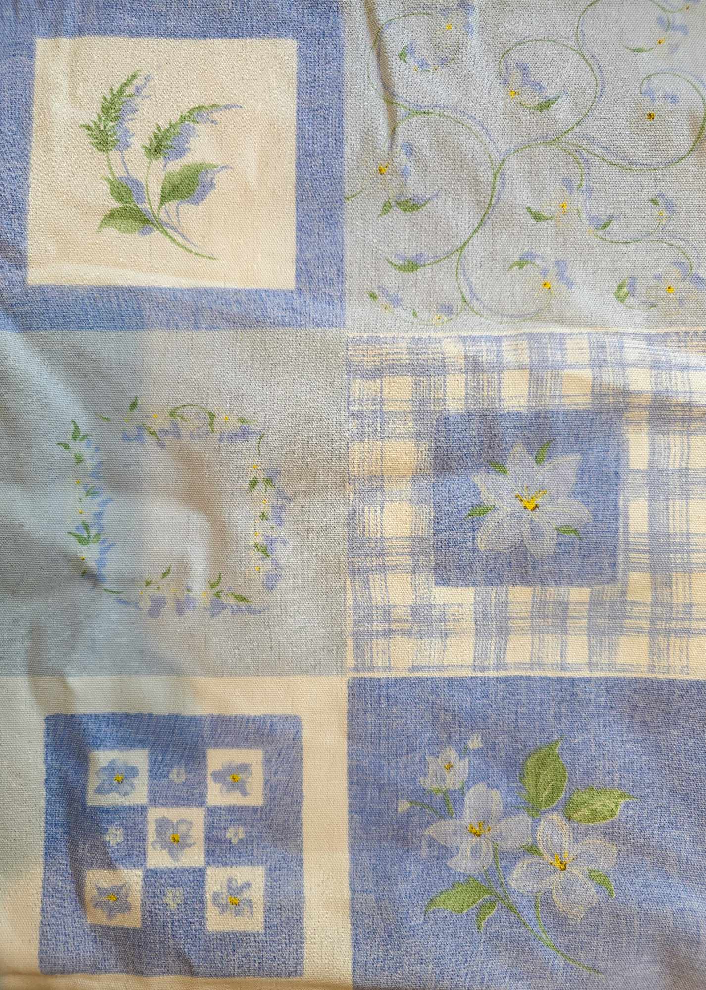 Vintage Floral Curtain Panel