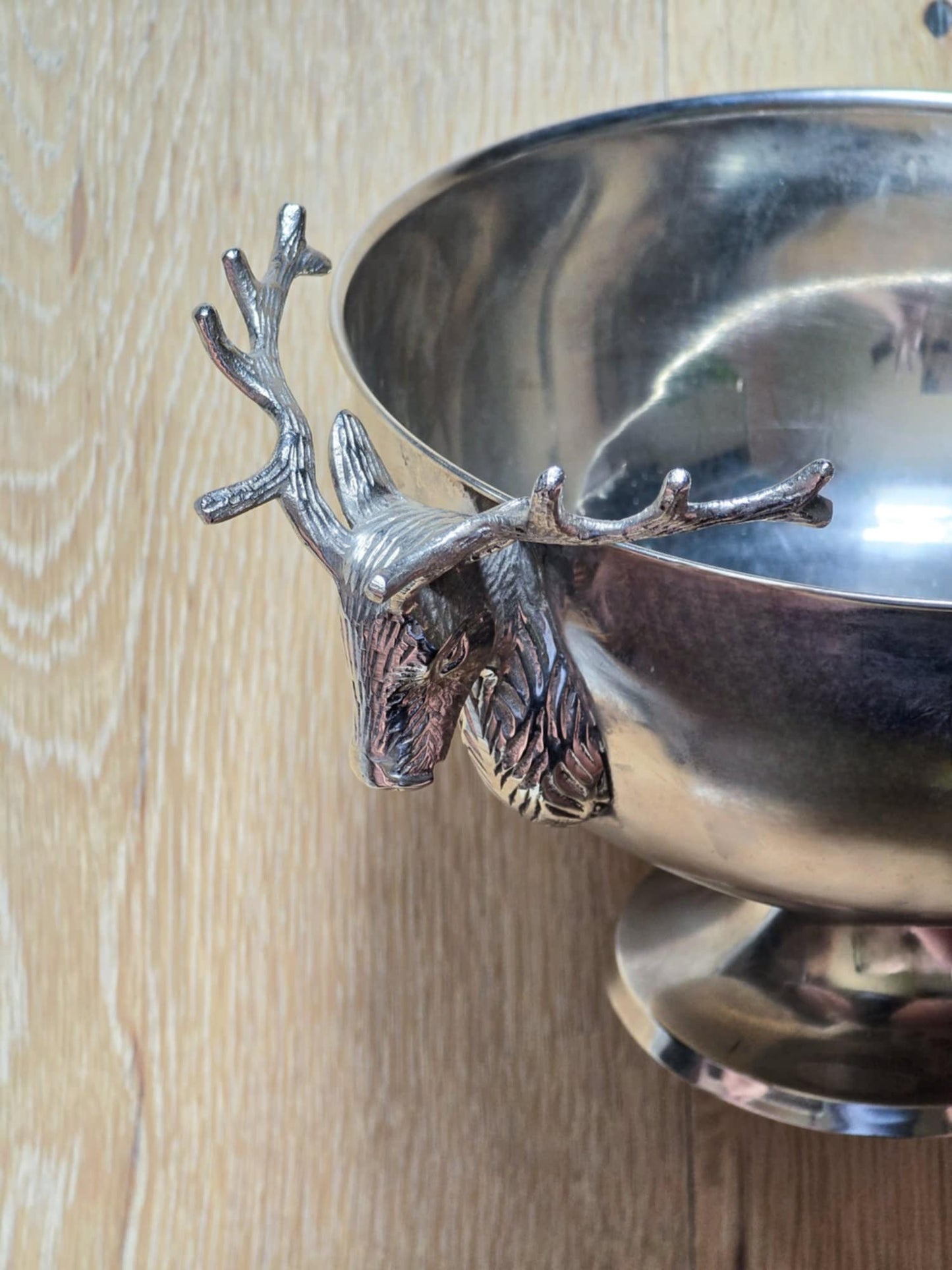 Stag Head Silver Metal Pedestal Bowl