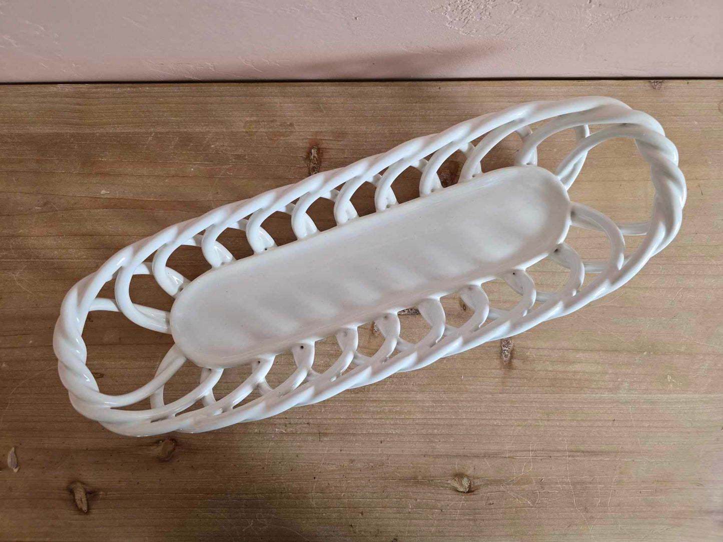 Eucalyptus Stonewear White Ceramic "Woven" Bread Basket
