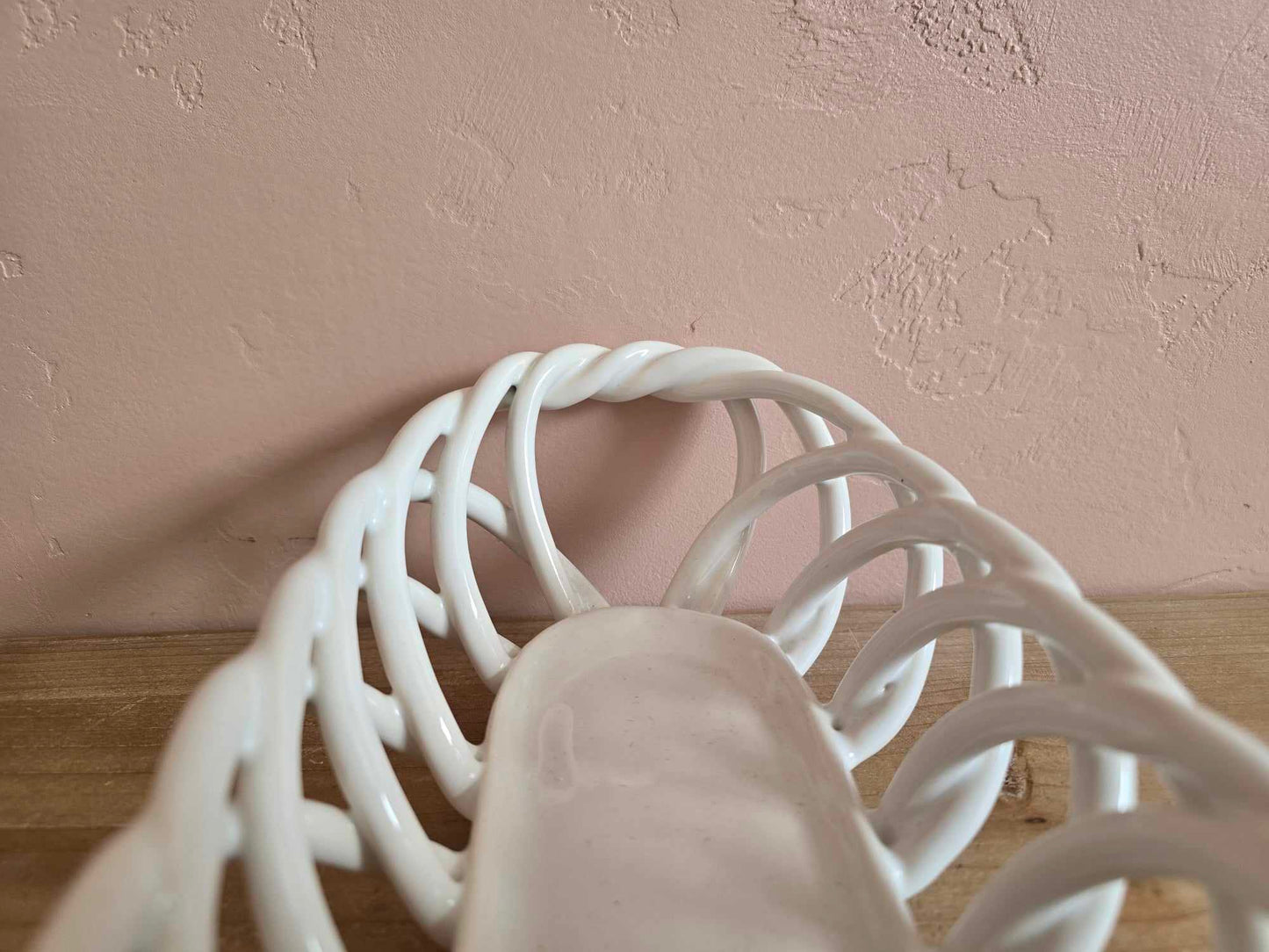 Eucalyptus Stonewear White Ceramic "Woven" Bread Basket